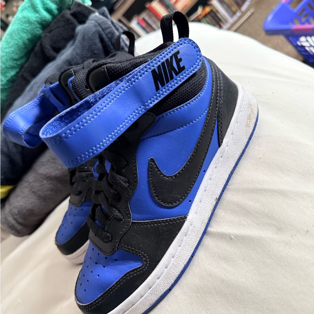 Nike Black and Blue Kids' Sneakers